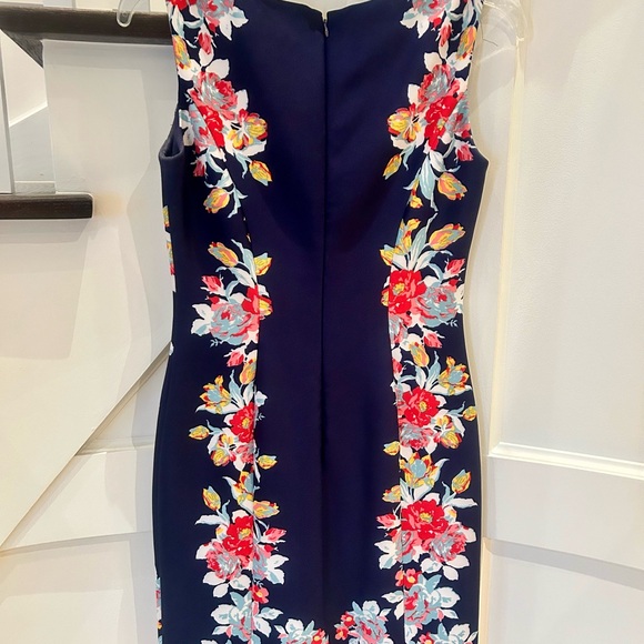** 3 FOR $50 ** TAHARI Floral Bodycon Dress - Picture 6 of 8